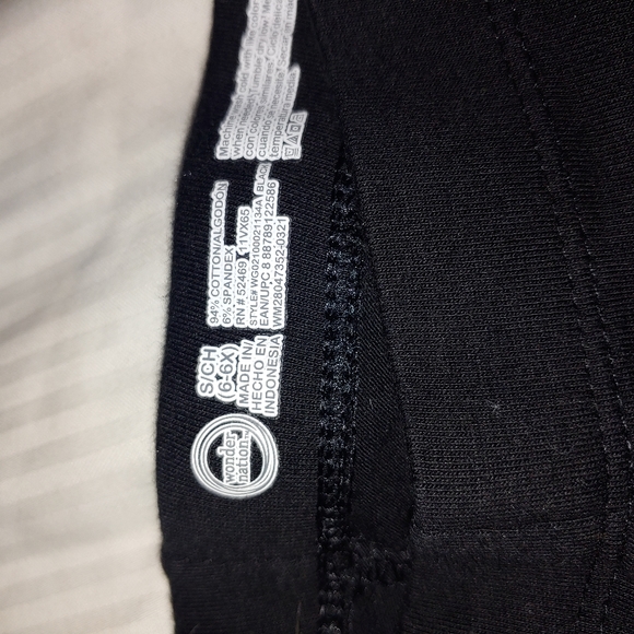 Four girls bottoms bundle - Picture 13 of 16